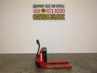 RAYMOND 102TF45L 4,500LB ELECTRIC PALLET JACK
