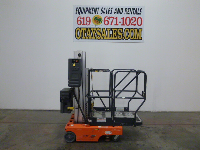 jlg-12sp-single-man-lift