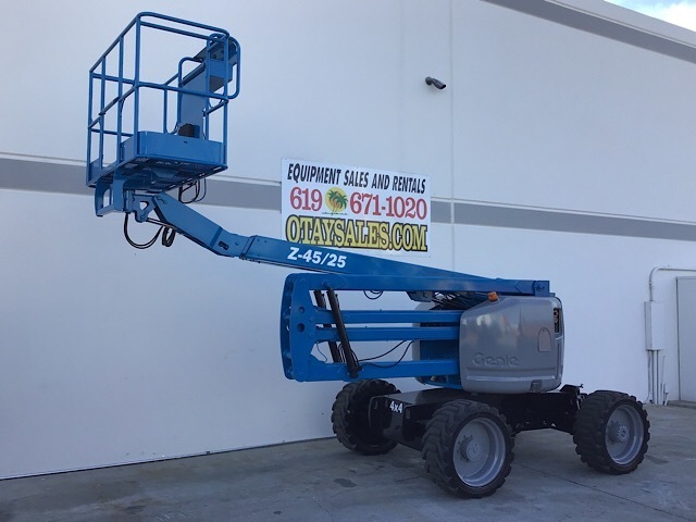 GENIE Z45/25 ARTICULATED BOOM LIFT